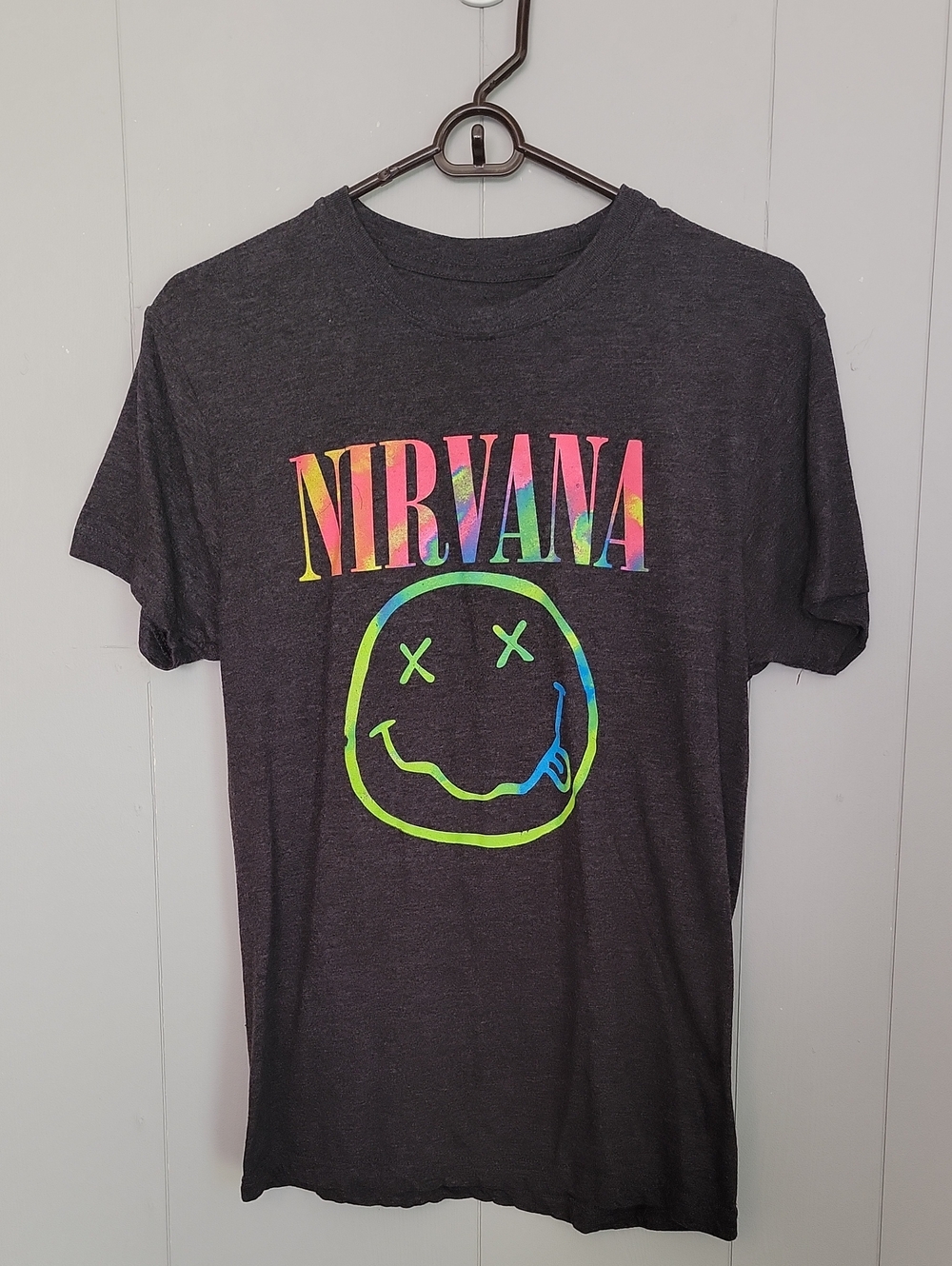 Nirvana Shirt Medium Gray Short Sleeve
